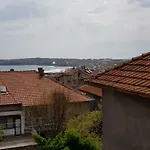 Pensión Slantse