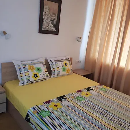 Slantse Pensionat 3*