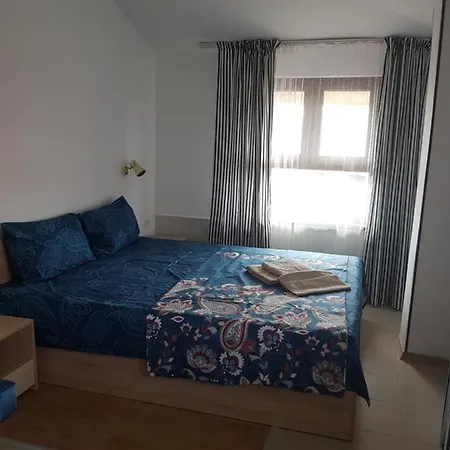 بيت ضيافة Slantse 4*