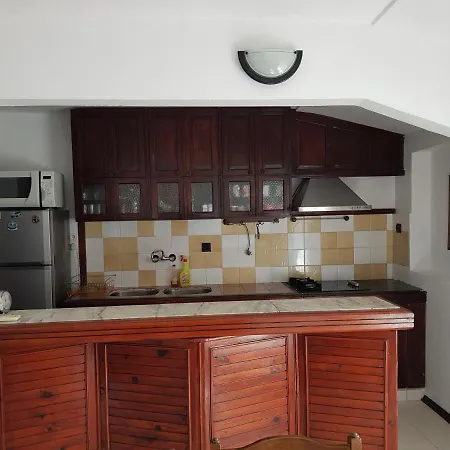 Slantse Πανσιόν 3*