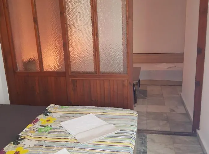 Vendégház Slantse 3*