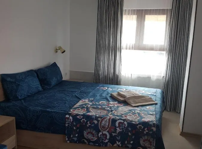 Guest house Slantse 3*