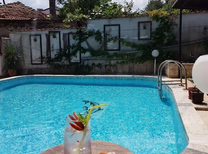 Vendégház Slantse 3*